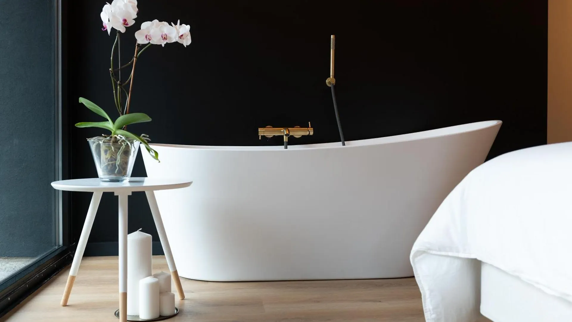 Kh Lezama Suites, Breakfast & Laundry España