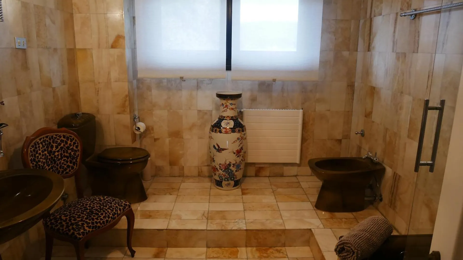 Kh Lezama Suites, Breakfast & Laundry 0*, Lezama (Biscay) Spain